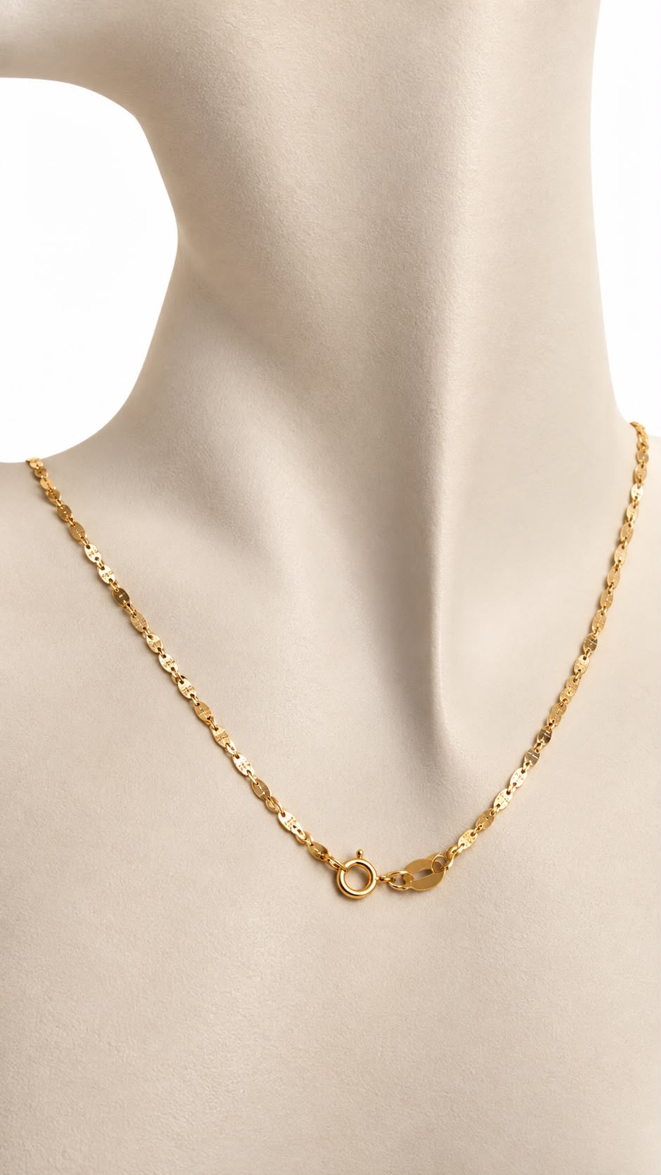 Cadena estilo Valentino en dos oros de 10k