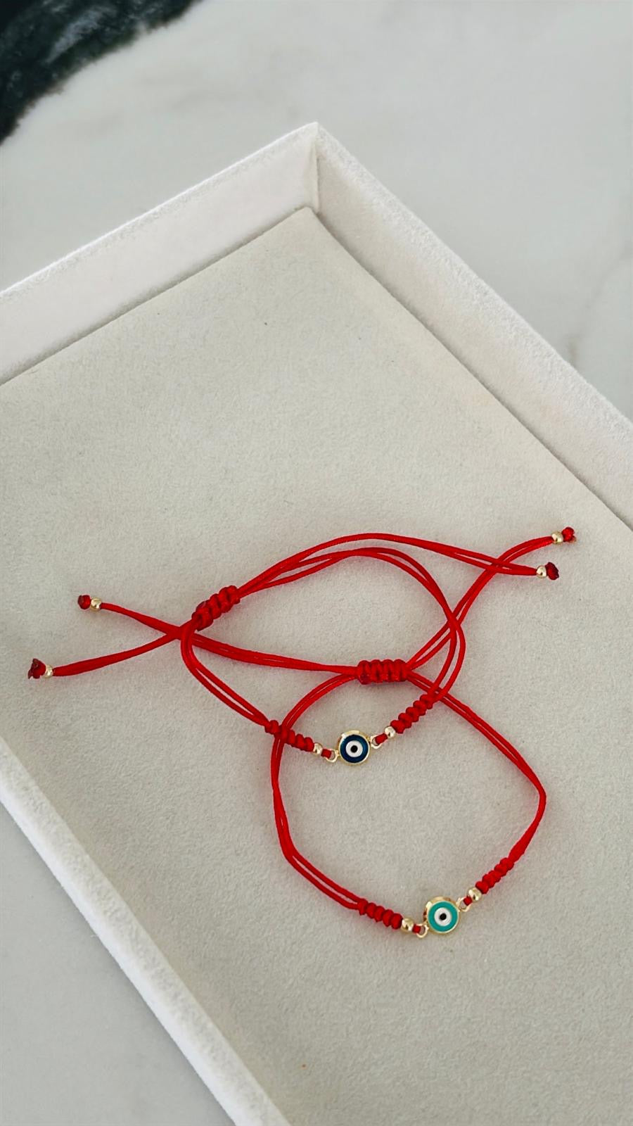Pulsera de Hilo rojo con ojito turco 14k