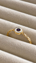 Anillo con Ojo Turco de 10k