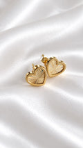 Aretes de Corazón de 10k – 10k Gold Heart Earrings