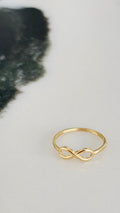 Anillo infinito 14k
