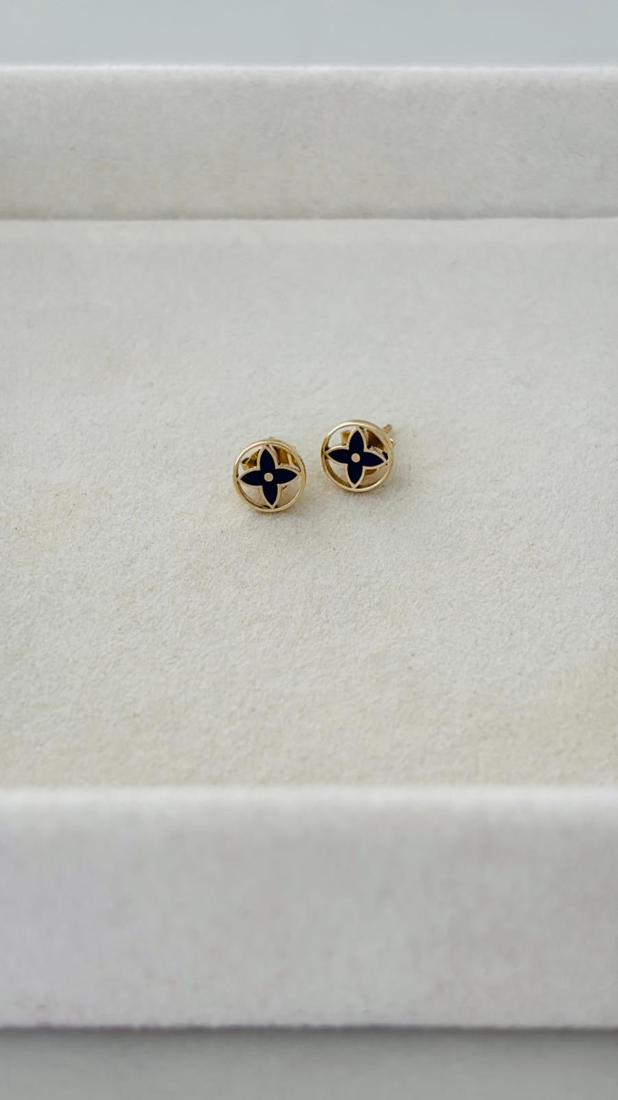 Aretes flor de color azul 10k