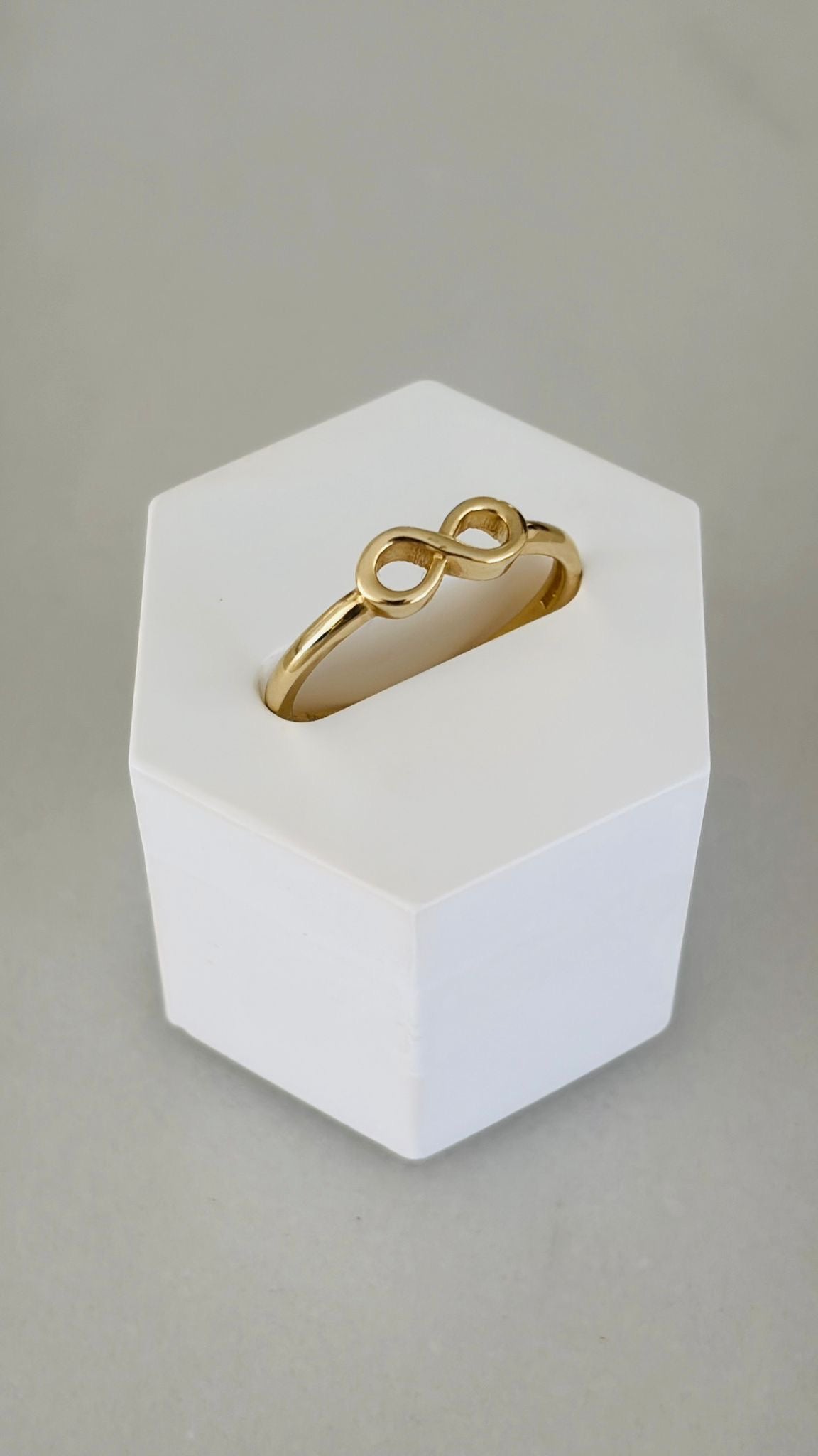 Anillo de Infinito 14k
