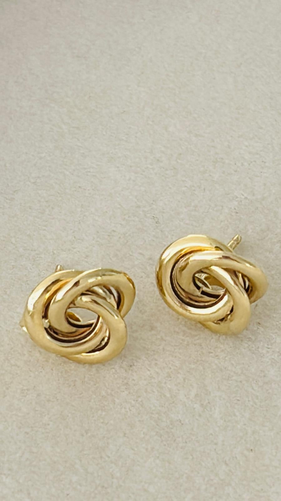 Aretes de Nudo en 10k