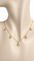 Cadena con Colgantes de Madre Perla de 14k – 14k Gold Mother of Pearl Necklace