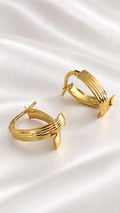 Argollas Cruzadas Medianas de 14k – 14k Gold Crossover Hoop Earrings