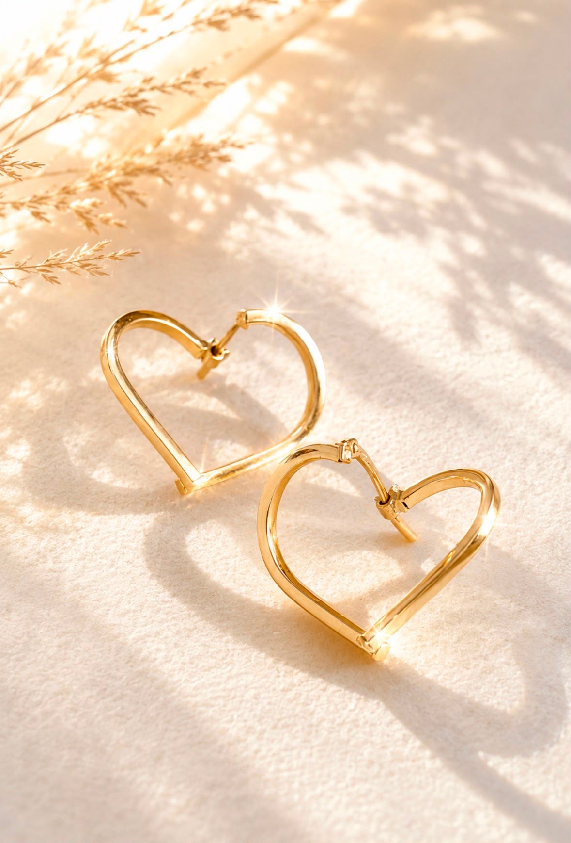 Argollas de corazón 14k