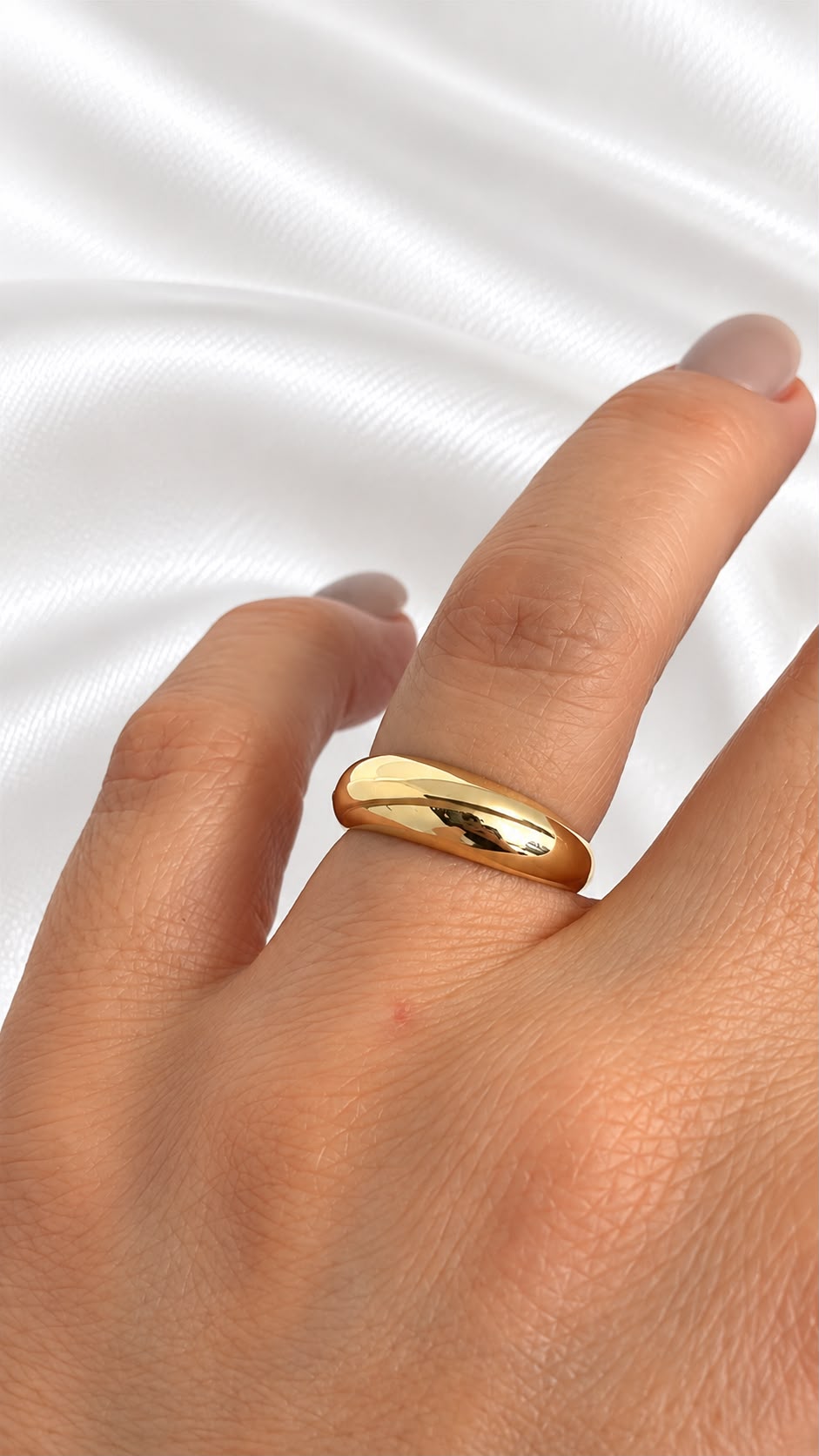 Anillo Minimalista con Volumen de 14k – 14k Gold Minimalist Statement Ring