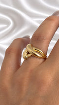 Anillo con Volumen de 14k – Talla 8 – 14k Gold Statement Ring