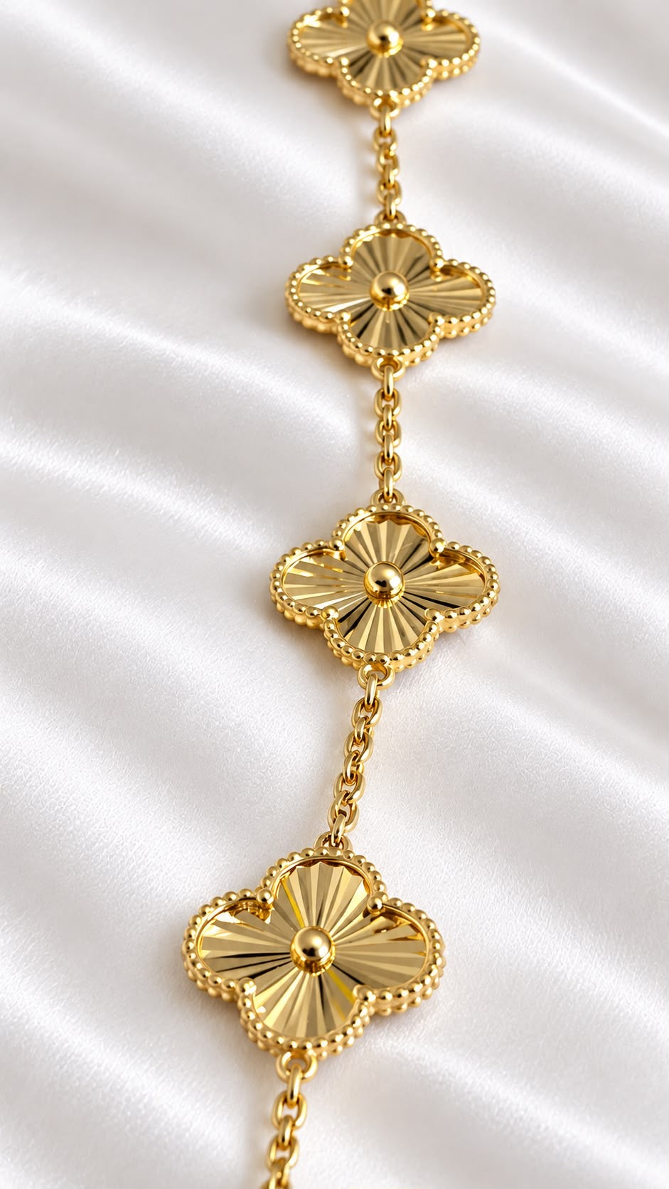 Pulsera de Flores de 10k – 10k Gold Flower Bracelet (foto 2)