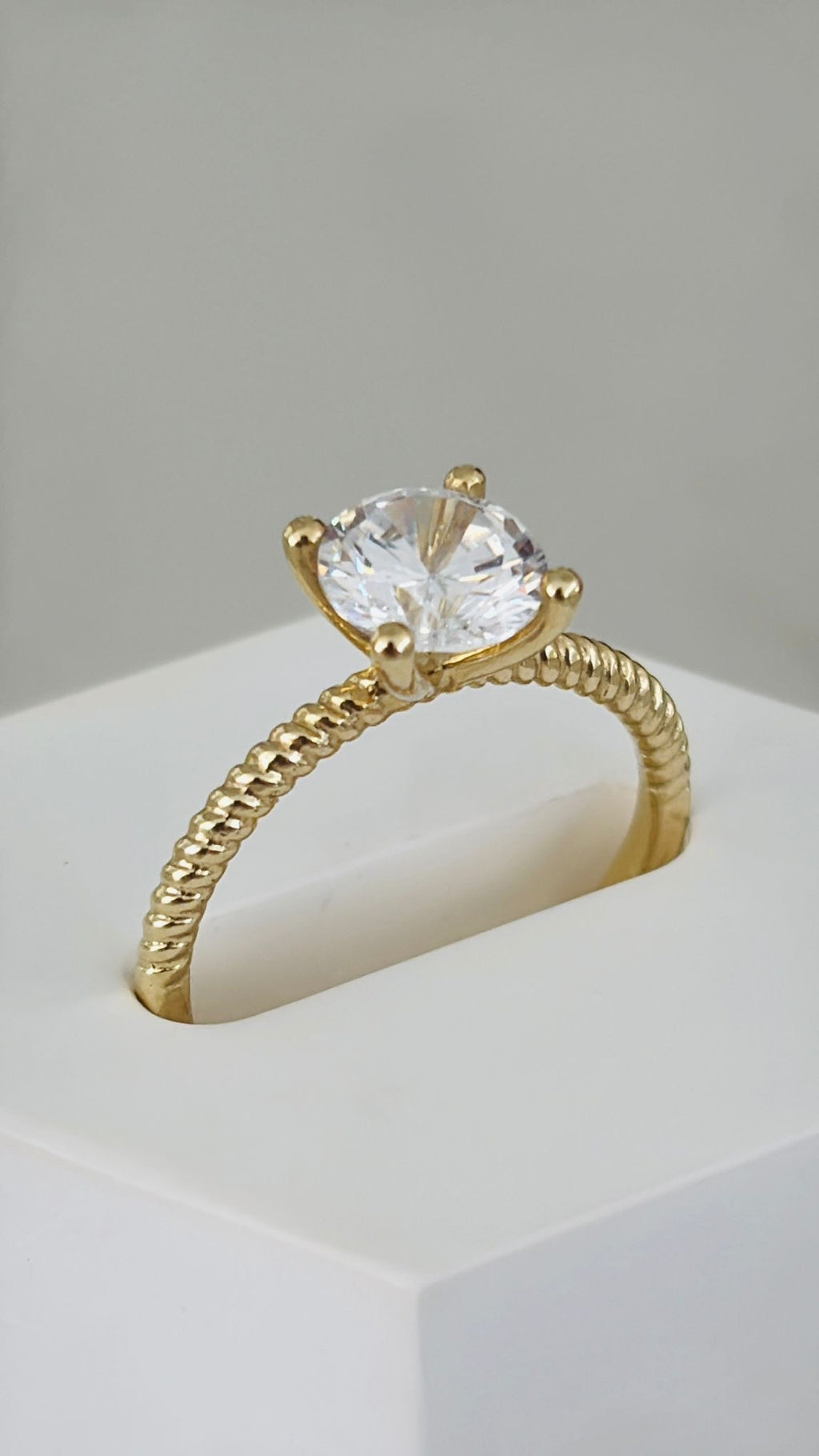 Anillo de 10k
