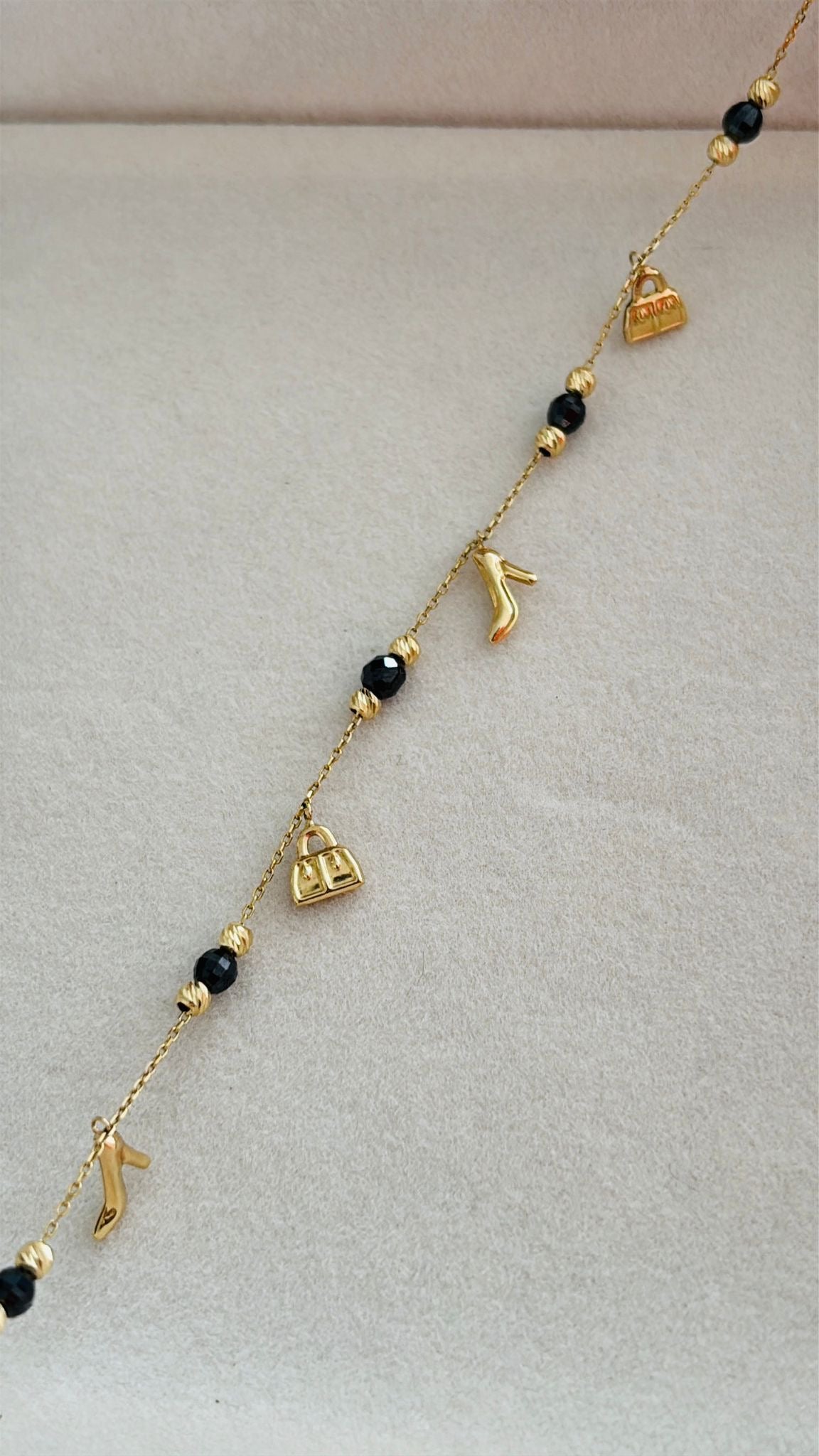 Pulsera con Colgates 14k