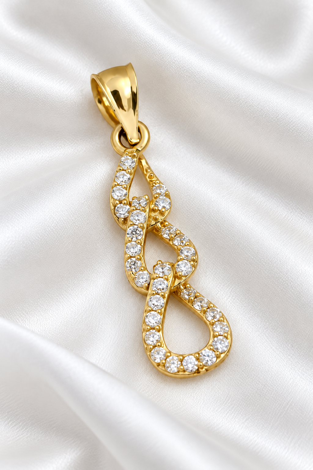 Dije de Eslabones con Circonias de 14k – 14k Gold Chain Link Pendant with CZ