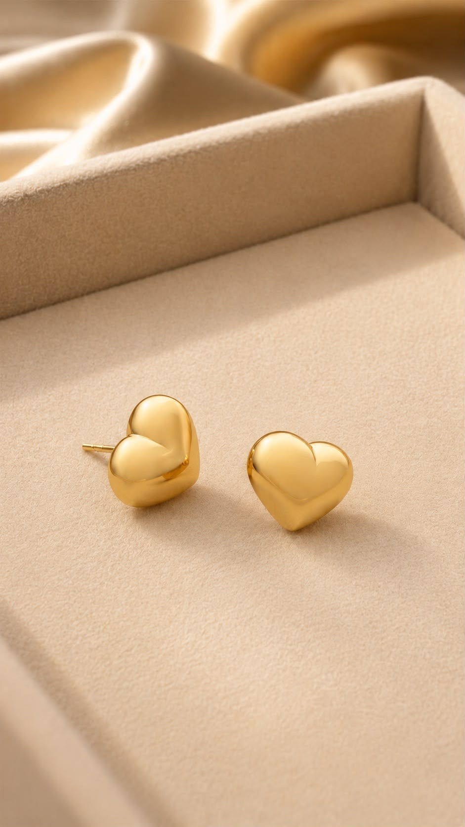 Aretes de corazón inflado 14k