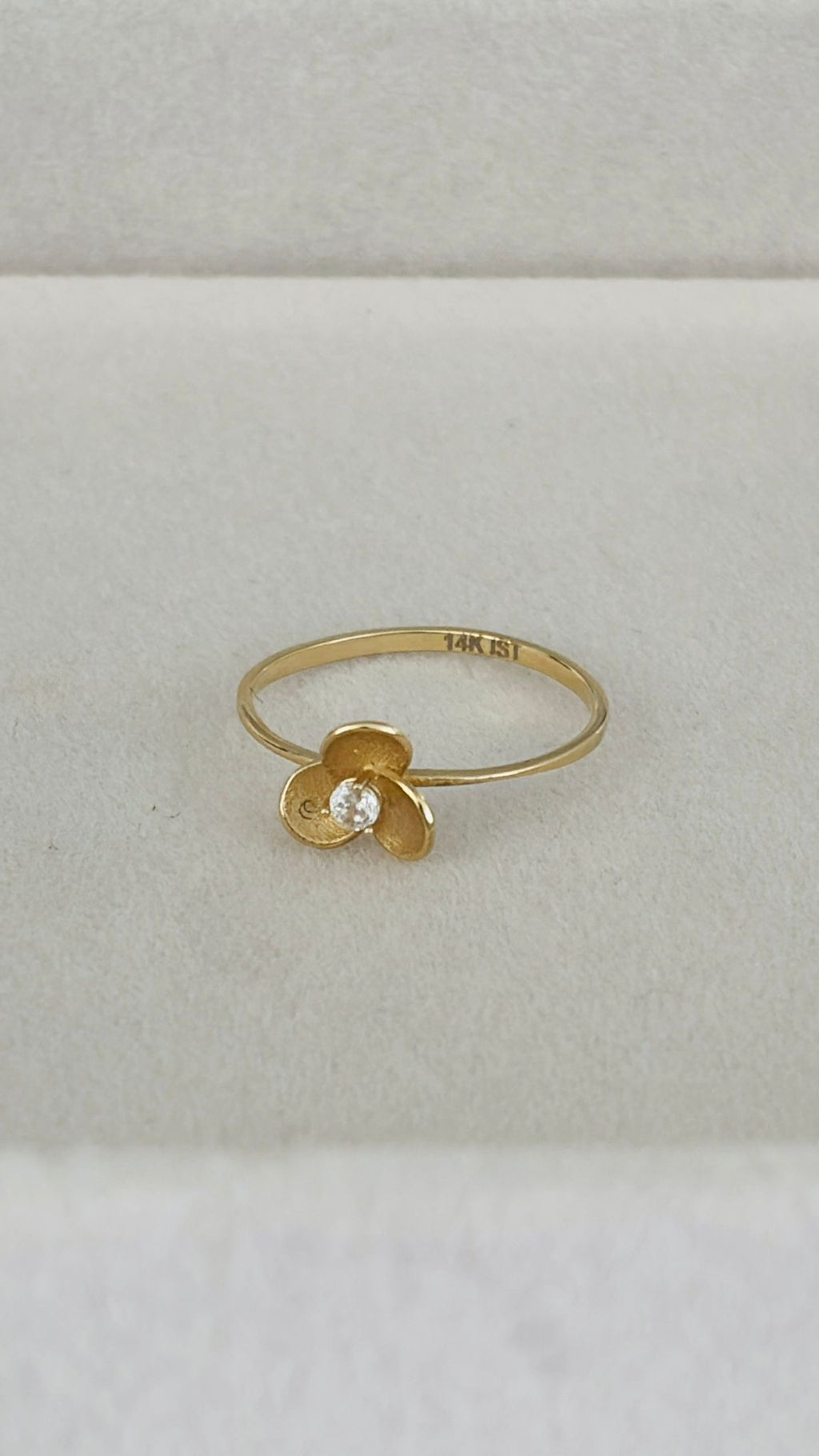 Anillo de flor 14k
