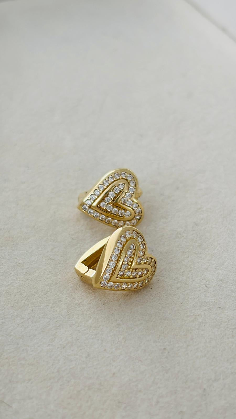 Aretes de Corazón en 10k