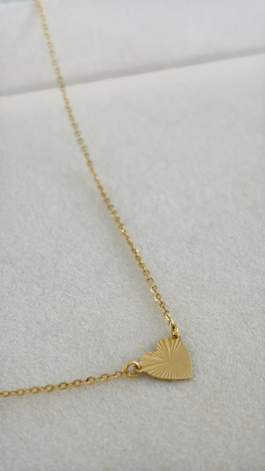 Cadena con Dije de Corazon de 14k