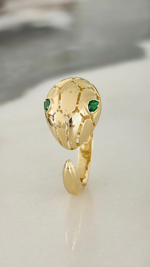 Anillo de Serpiente de 10k