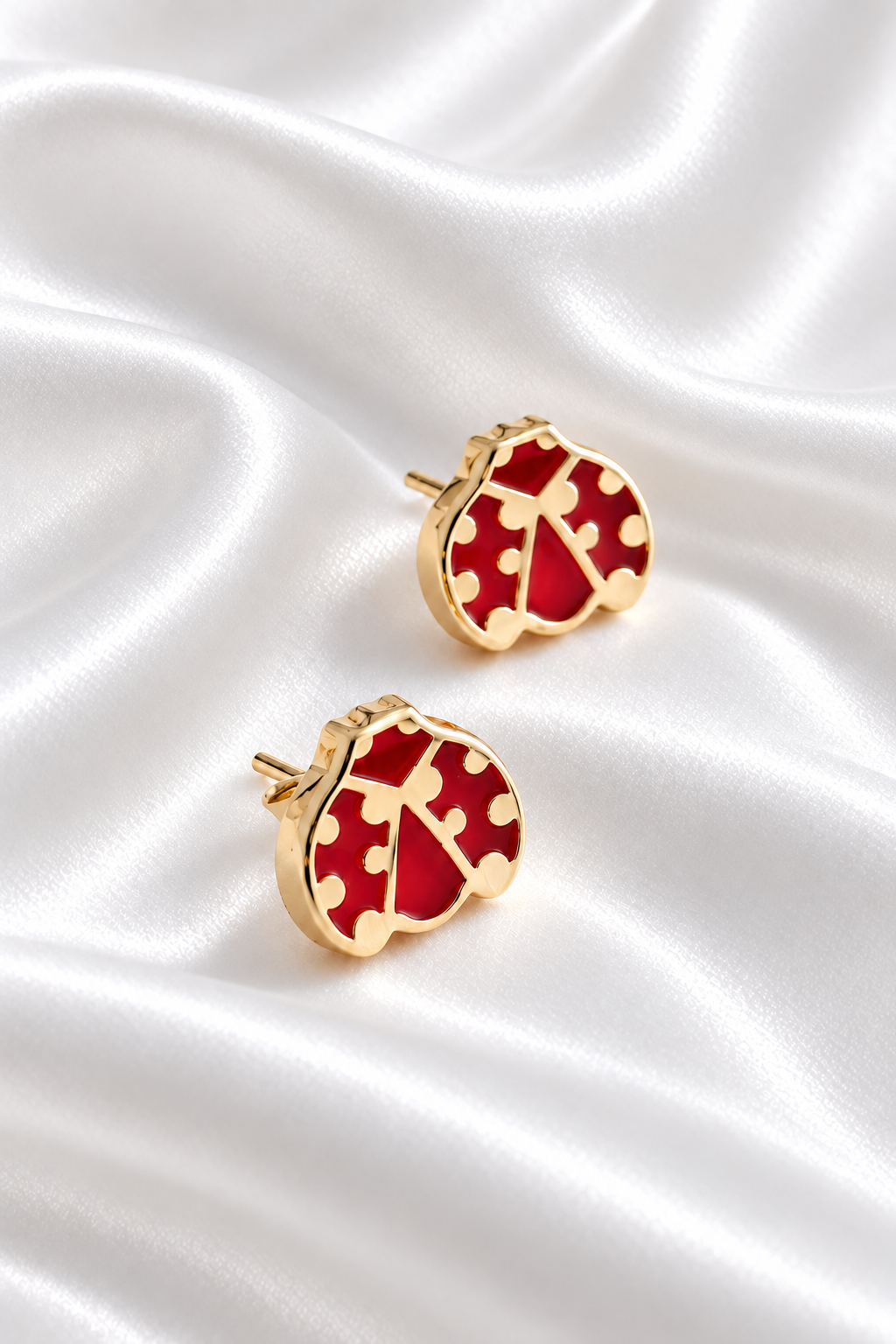 Aretes de Lady Bug de 14k
