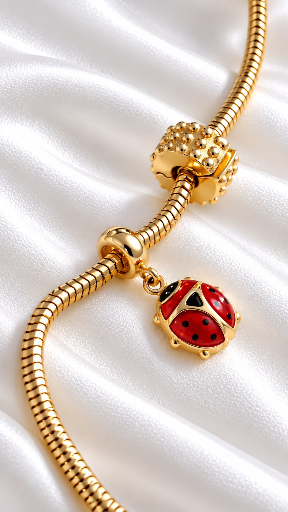 Charm de Mariquita de 14k – 14k Gold Ladybug Charm